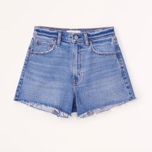 Abercrombie The 90's Relaxed Cutoff Short size 26 2 Brand New with Tags